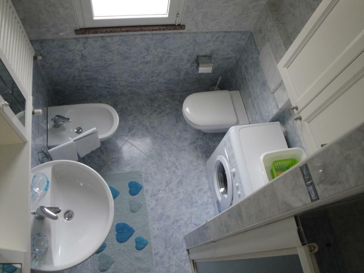 Aloe Apartments, Ombrellone, Parcheggio E Uso Di Biciclette Gratis Rímini