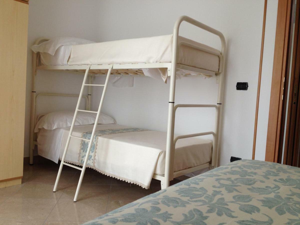 Aloe Apartments, Ombrellone, Parcheggio E Uso Di Biciclette Gratis * Rímini